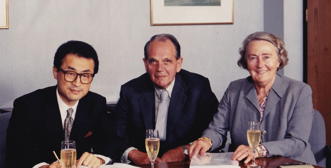 HUNTSMAN and KINDWARE Partnership Signing