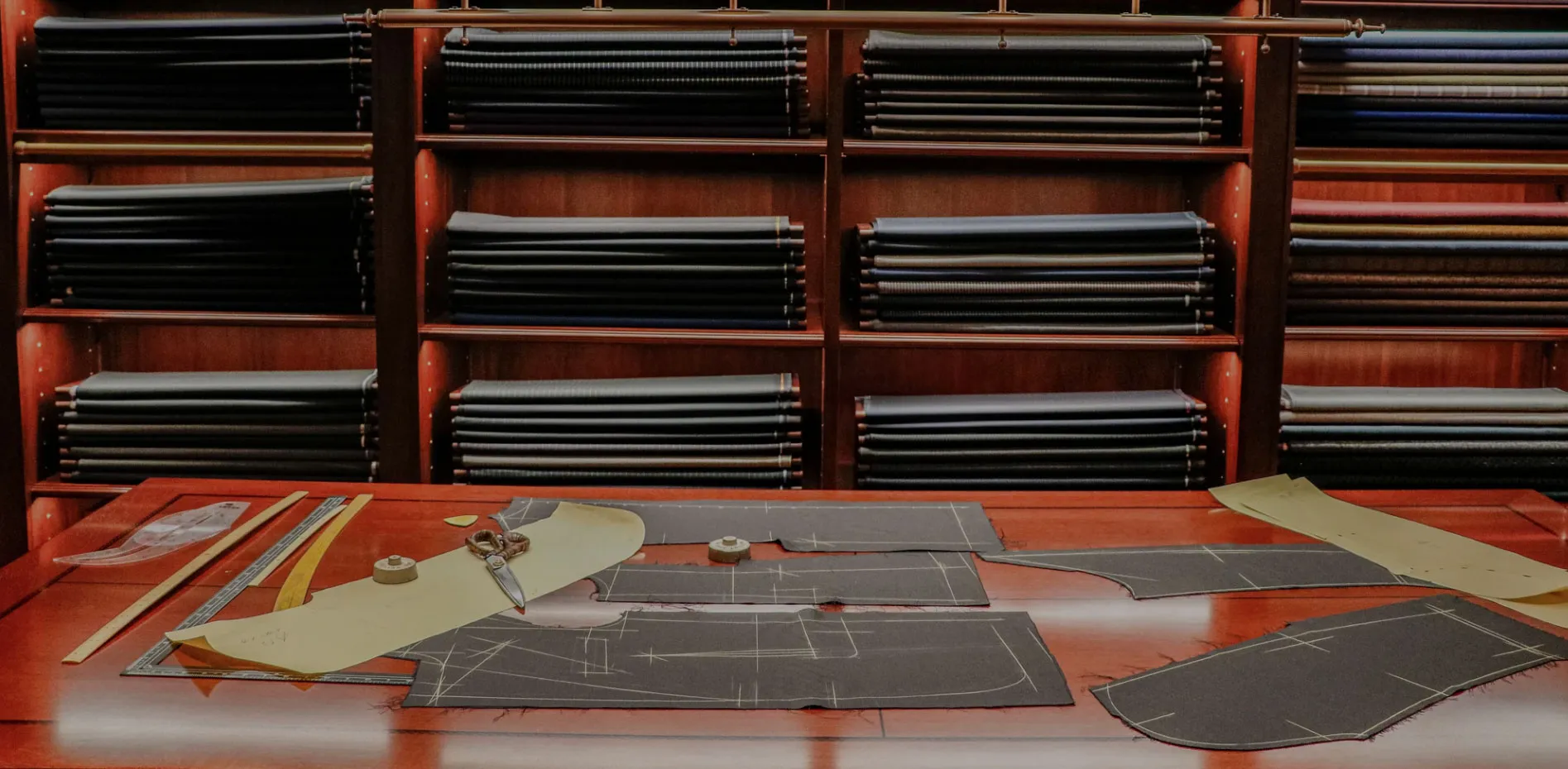 KINDWARE Bespoke Tailoring Patterns and Fabrics